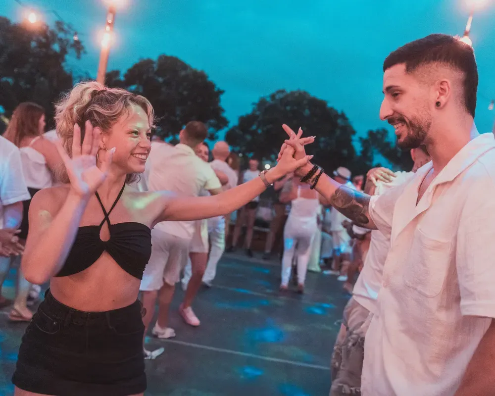 Social de baile en SalsaPrat