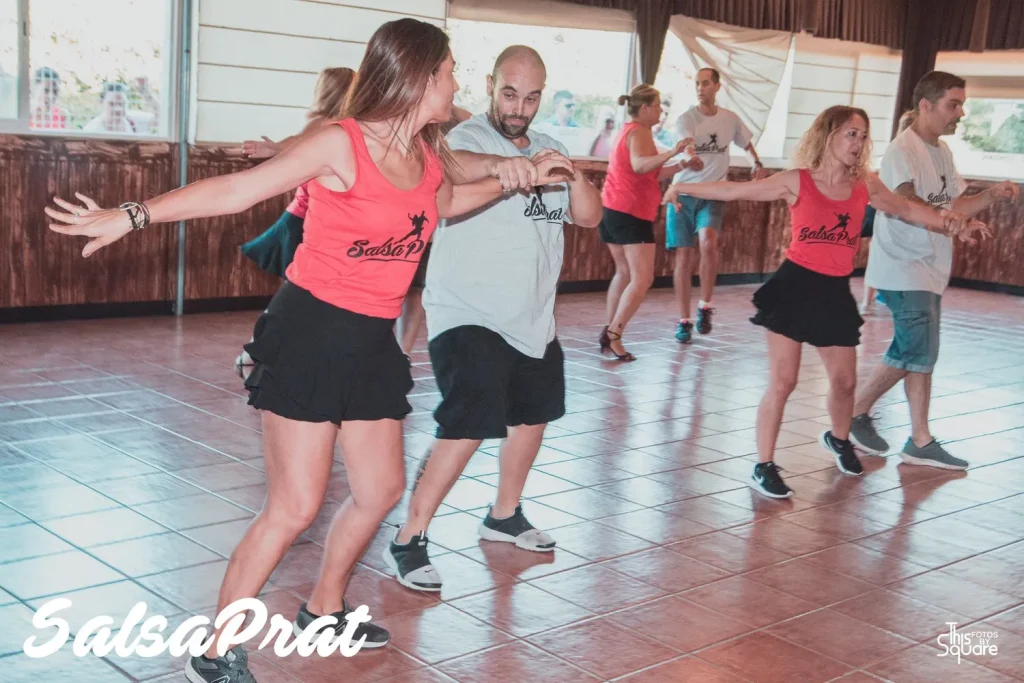 pasos libres de bachata