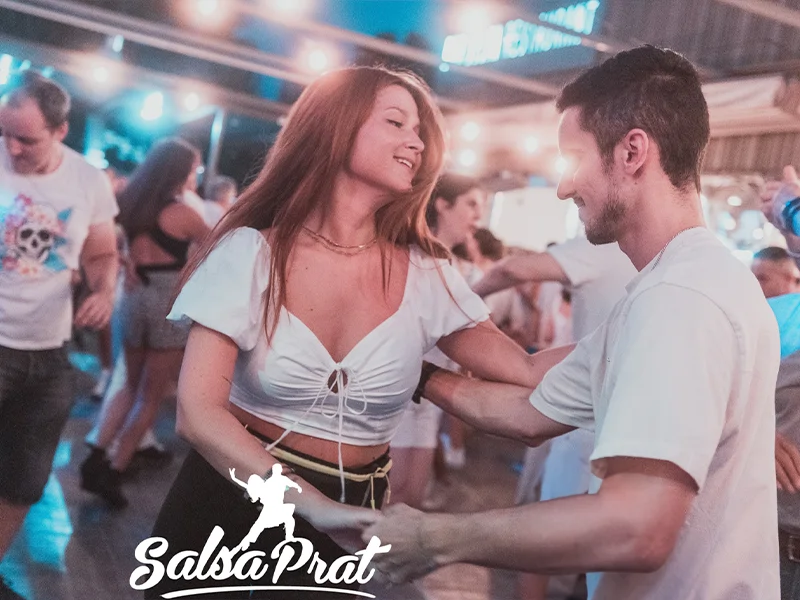 conoces nuevos compañeros de baile